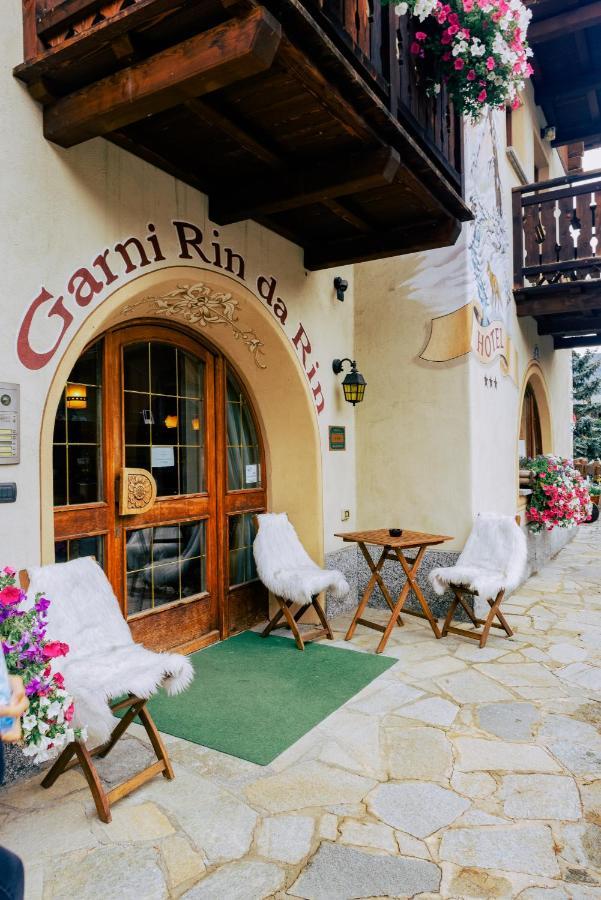 Hotel Garni Rin Da Rin Ливиньо Экстерьер фото