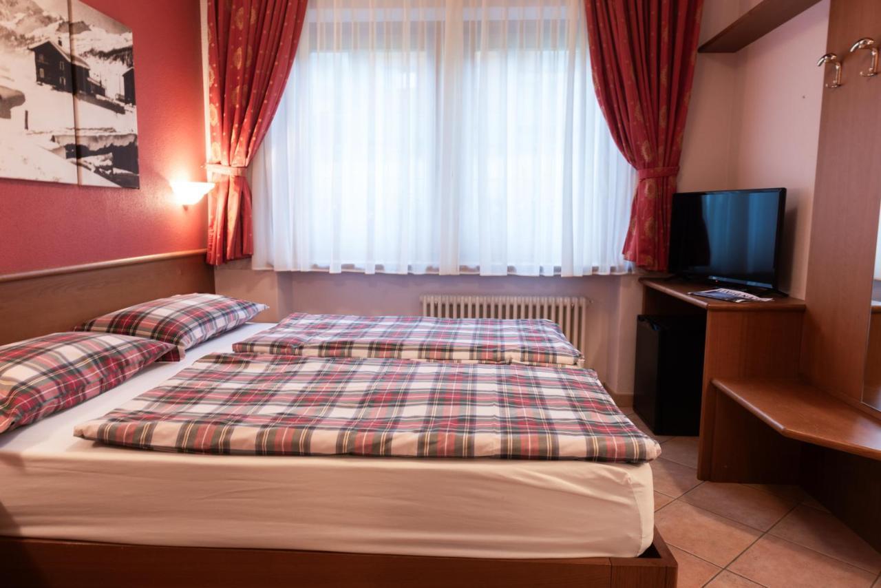 Hotel Garni Rin Da Rin Ливиньо Экстерьер фото